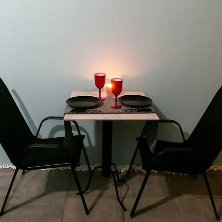 Appartamento Center Marble 40sqm Gas Heating 2smarttv Optical Fiber - Secured24h Private Entrance